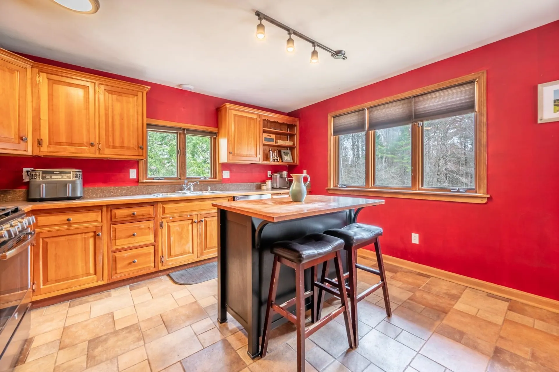 223 Cross Road Goshen NH 03752