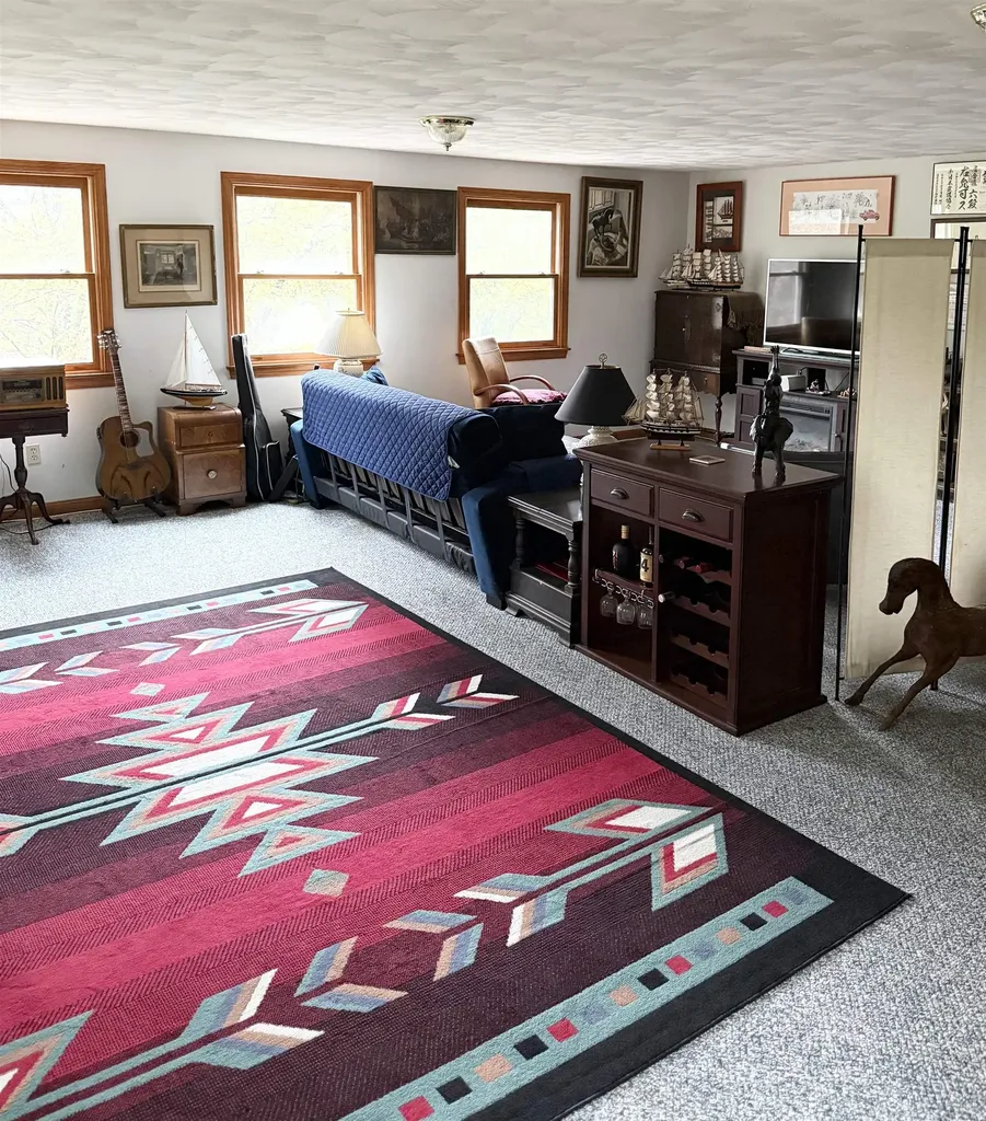 82 Hiram Atkins Byway Hartford VT 05059