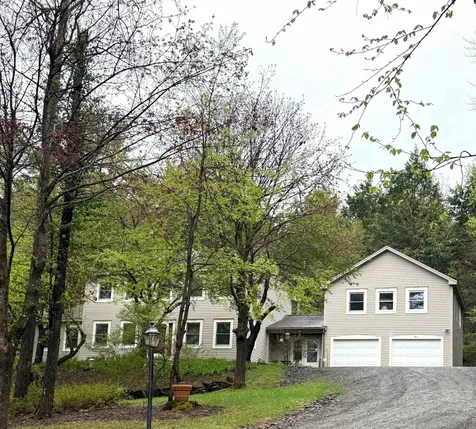 82 Hiram Atkins Byway Hartford VT 05059