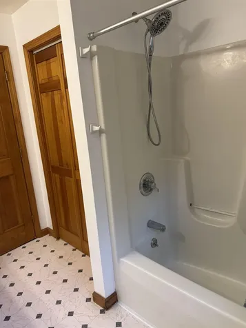 82 Hiram Atkins Byway Hartford VT 05059