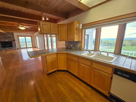 55 View Point Road Putney VT 05346