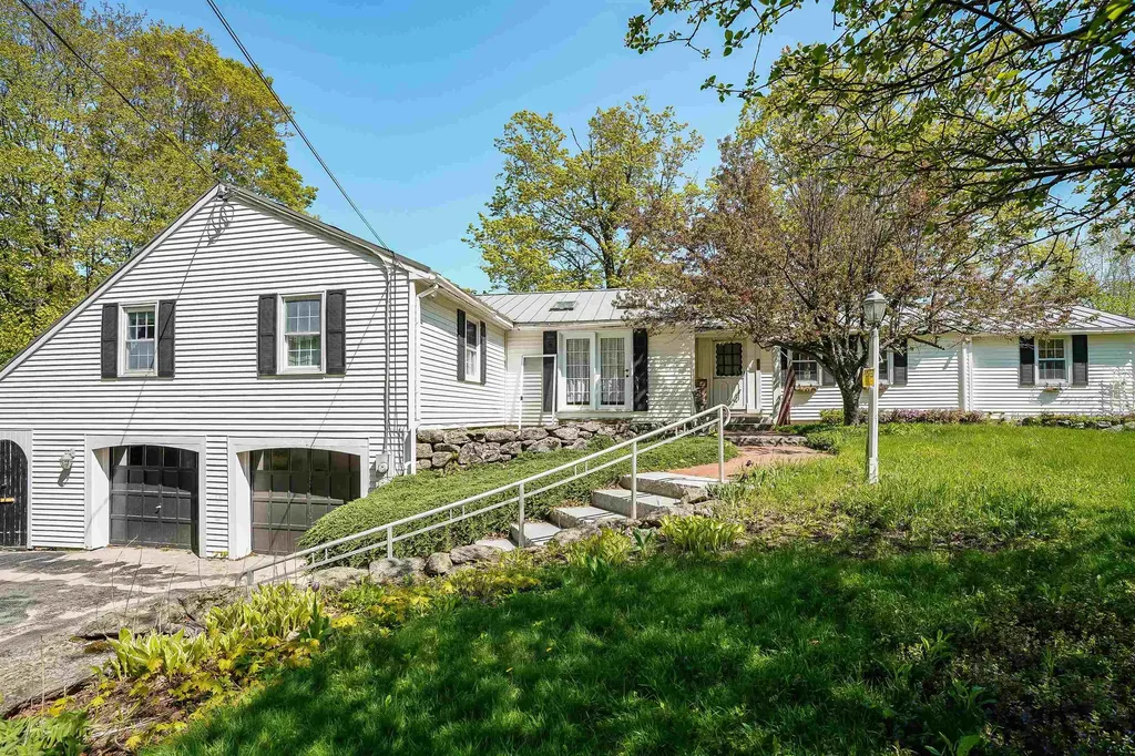 189 E Washington Road Hillsborough NH 03244