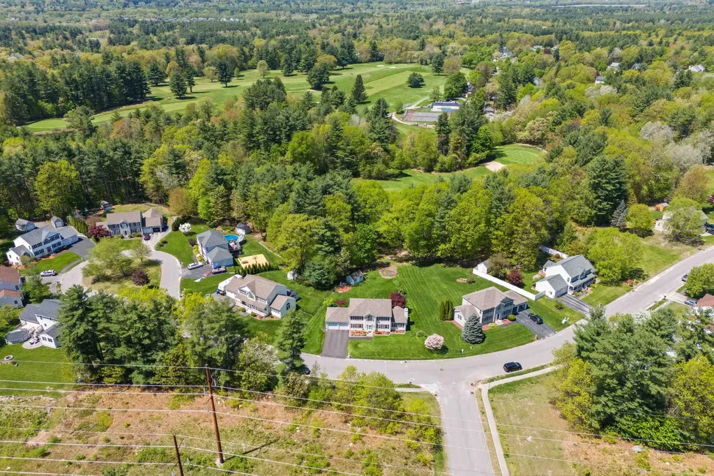 71 Sousa Boulevard Hudson NH 03051