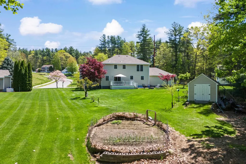 71 Sousa Boulevard Hudson NH 03051