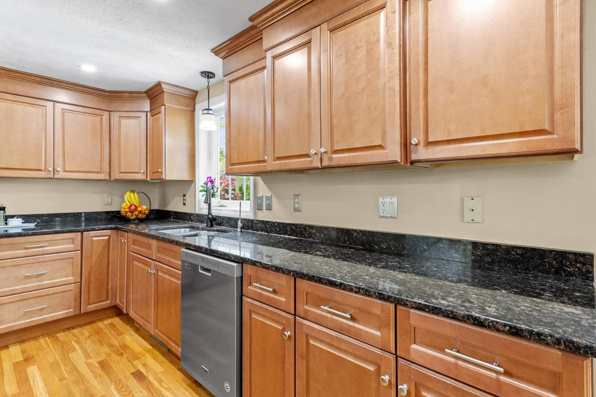 71 Sousa Boulevard Hudson NH 03051