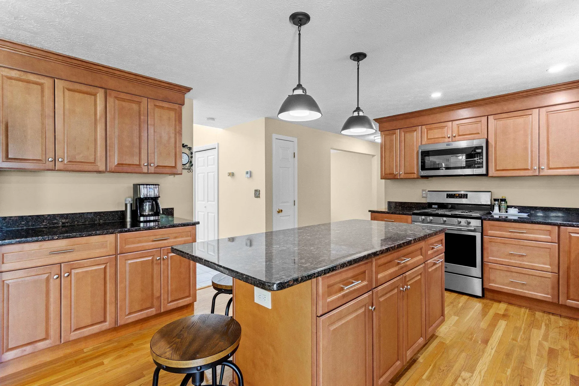 71 Sousa Boulevard Hudson NH 03051