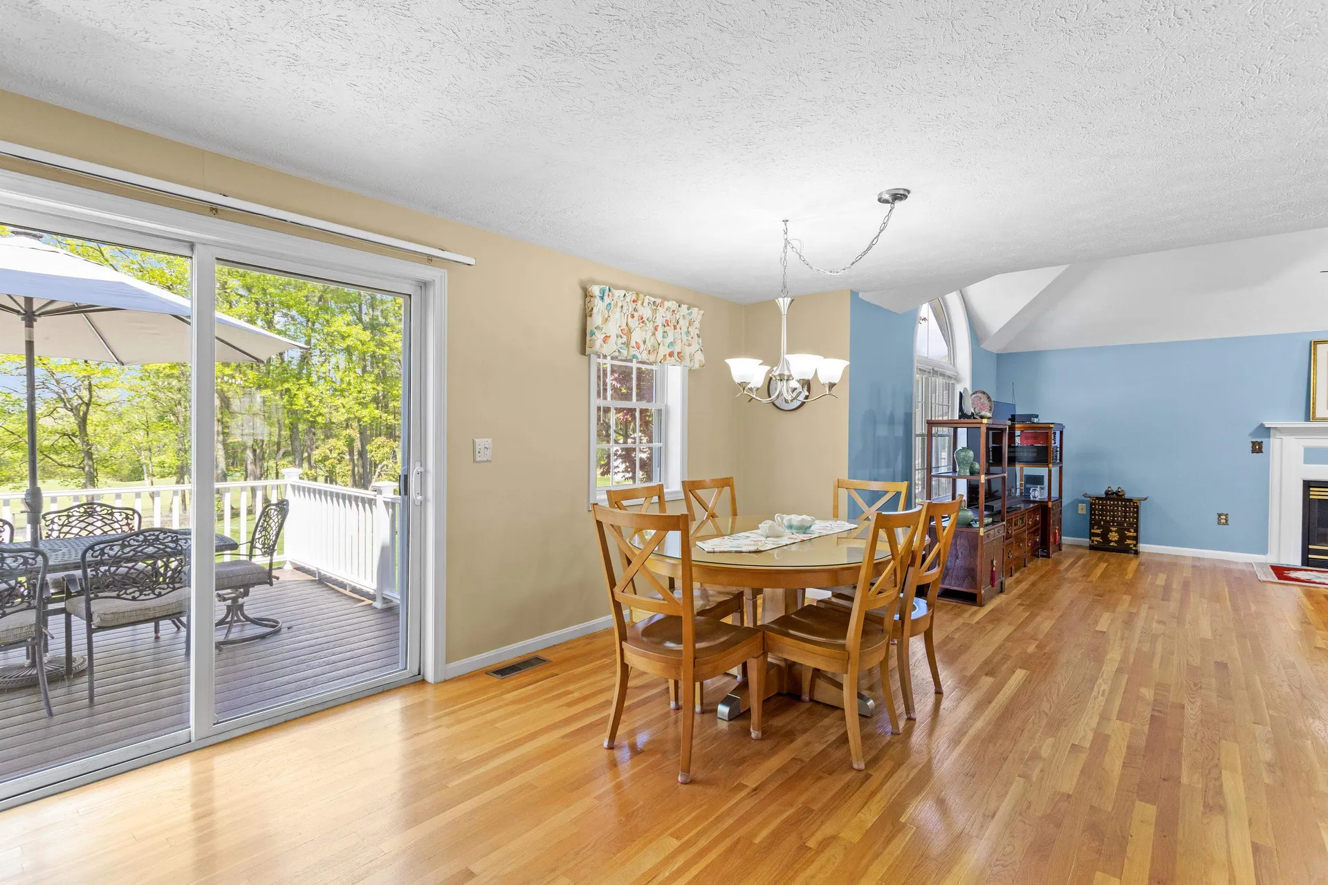 71 Sousa Boulevard Hudson NH 03051