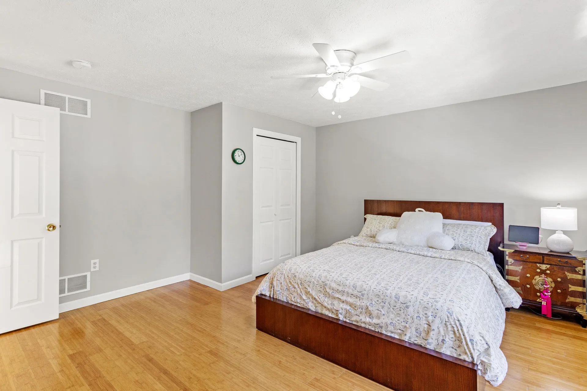 71 Sousa Boulevard Hudson NH 03051