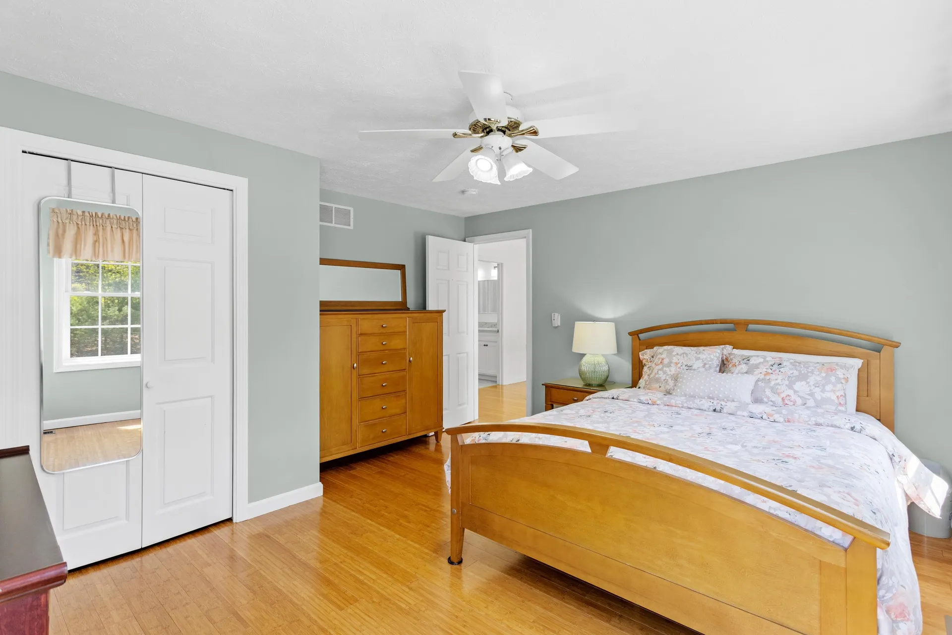 71 Sousa Boulevard Hudson NH 03051
