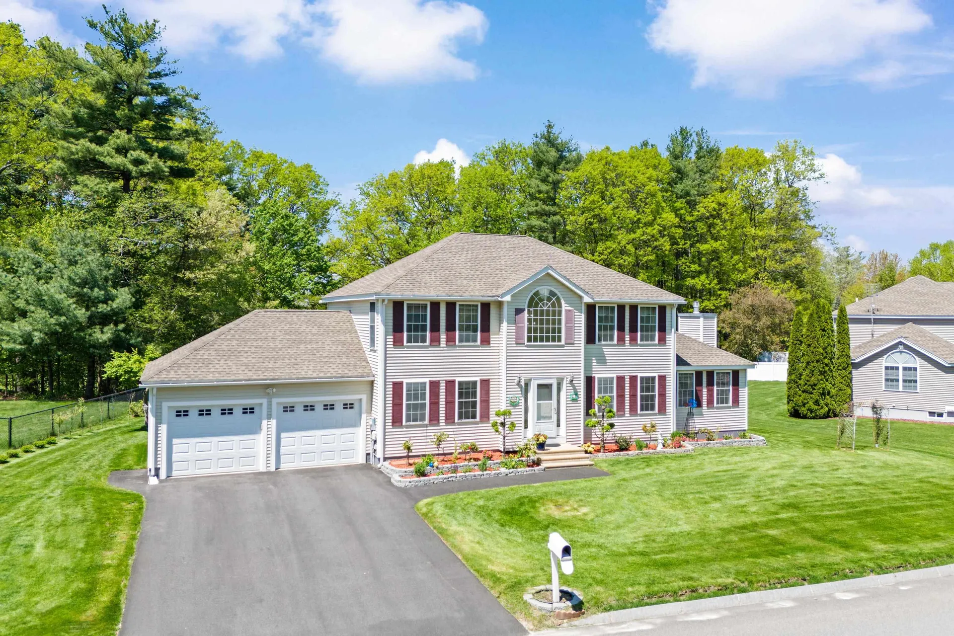 71 Sousa Boulevard Hudson NH 03051