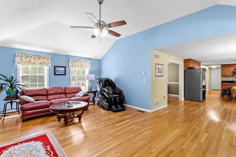 71 Sousa Boulevard Hudson NH 03051