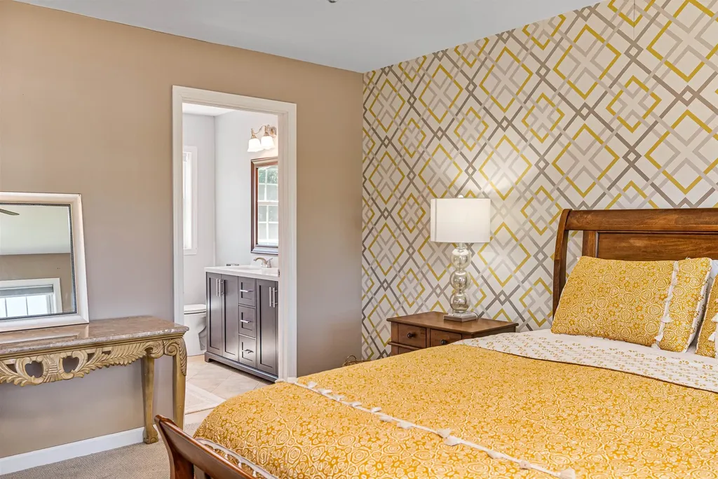 11 Roberts Court Milton VT 05468