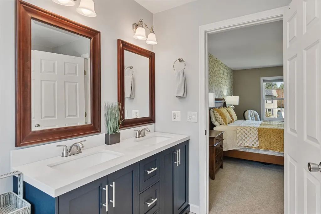 11 Roberts Court Milton VT 05468