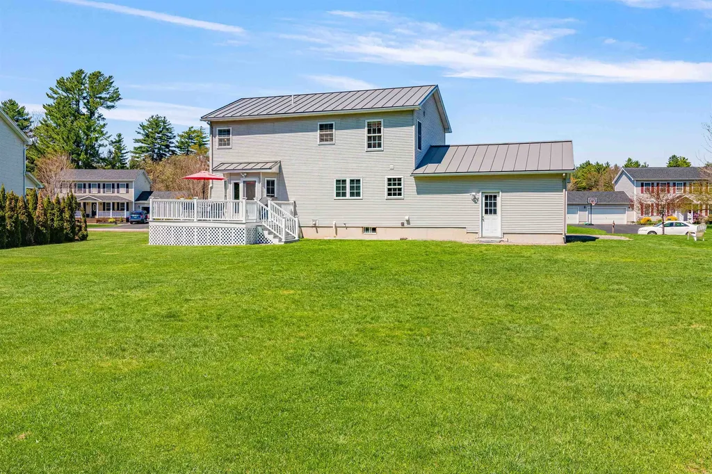 11 Roberts Court Milton VT 05468