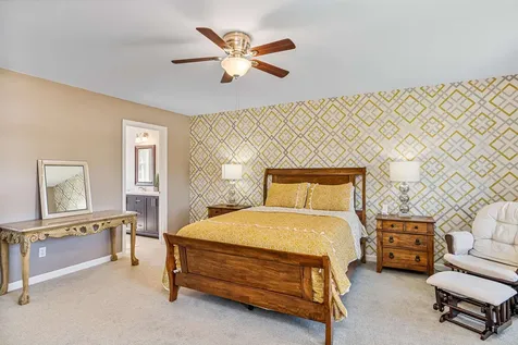 11 Roberts Court Milton VT 05468