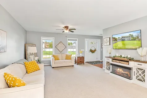 11 Roberts Court Milton VT 05468