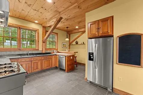 158 Rice Road Hartland VT 05048