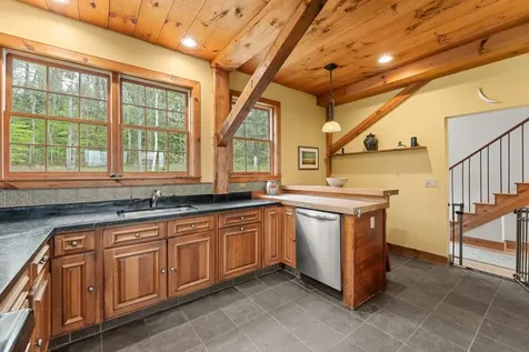 158 Rice Road Hartland VT 05048