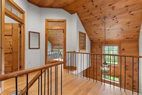 158 Rice Road Hartland VT 05048