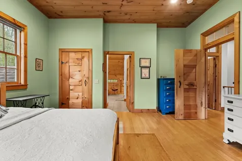 158 Rice Road Hartland VT 05048