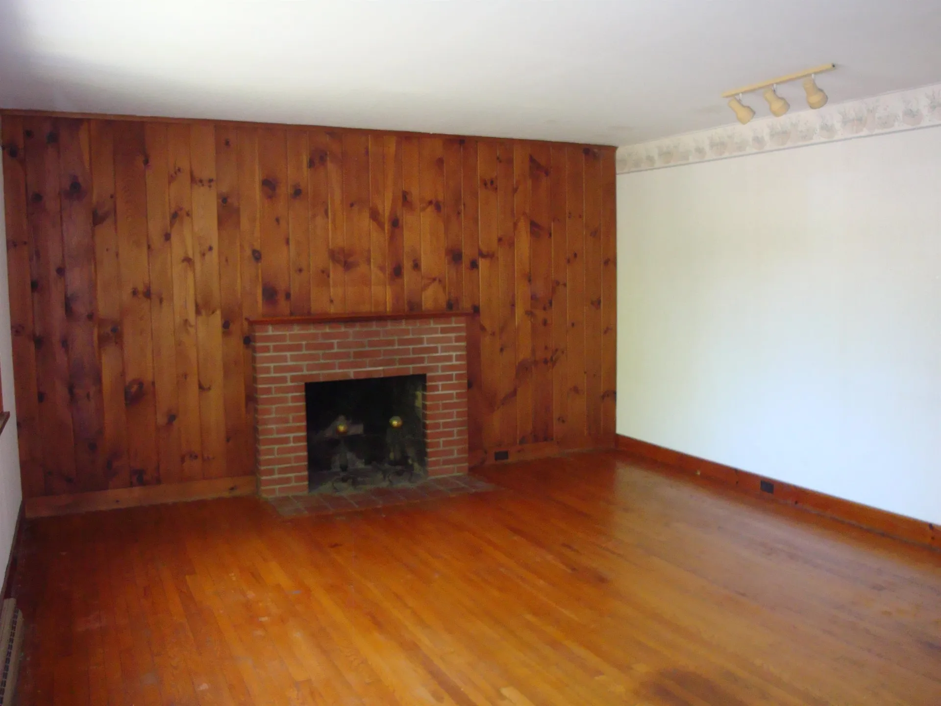 96 Brattle Street Brattleboro VT 05301