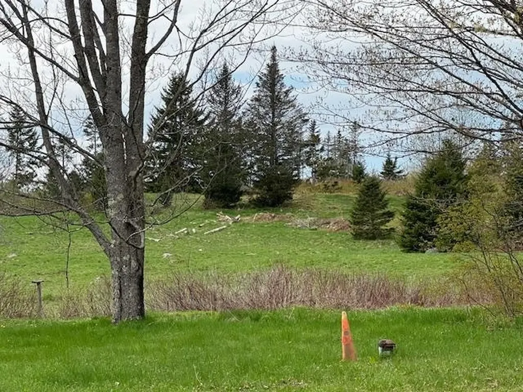 177 Highlander Street Greensboro VT 05842