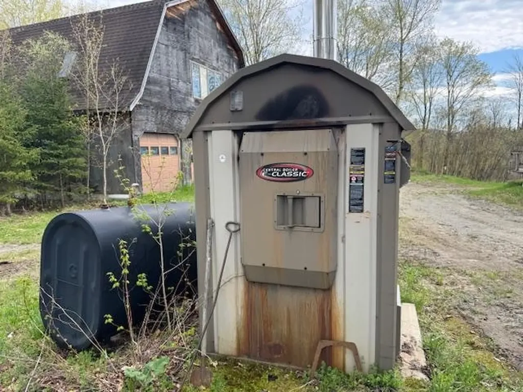 177 Highlander Street Greensboro VT 05842