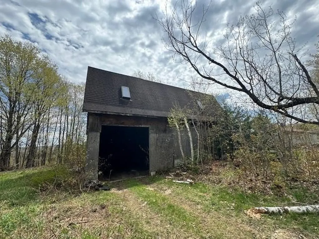 177 Highlander Street Greensboro VT 05842