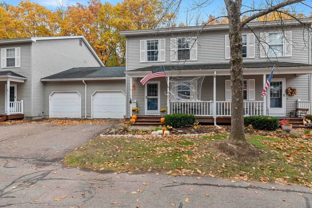 14 Pointe Drive Essex VT 05452