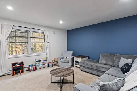 14 Pointe Drive Essex VT 05452