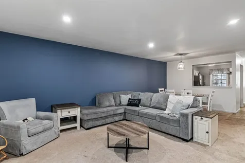 14 Pointe Drive Essex VT 05452