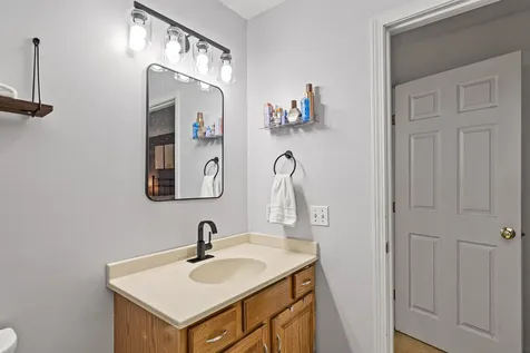 14 Pointe Drive Essex VT 05452