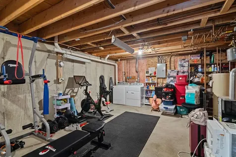 14 Pointe Drive Essex VT 05452