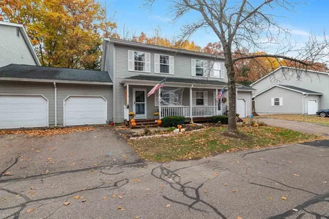 14 Pointe Drive Essex VT 05452