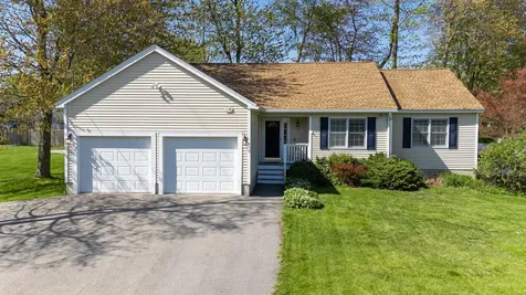 2 Greenleaf Drive Seabrook NH 03874