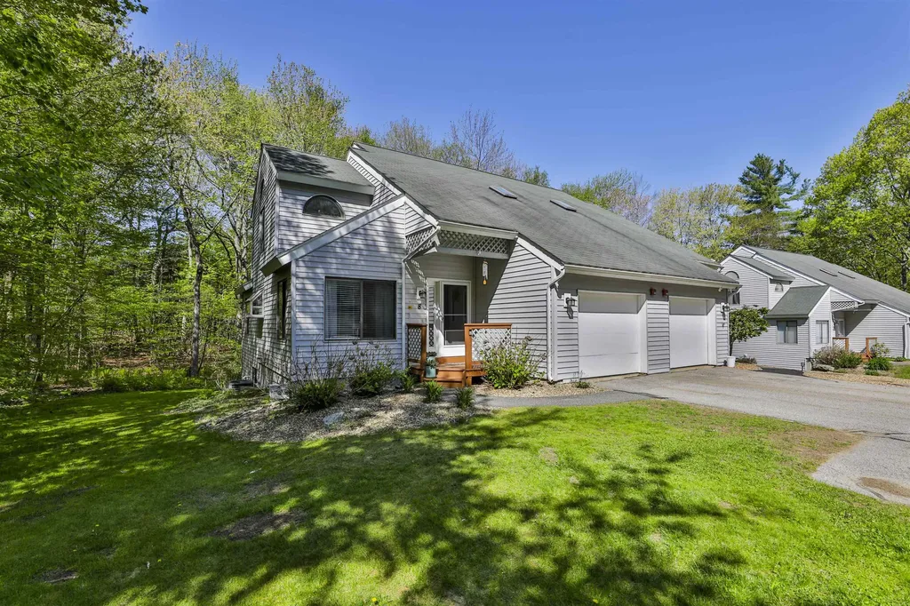 8 Overlook Drive Atkinson NH 03811