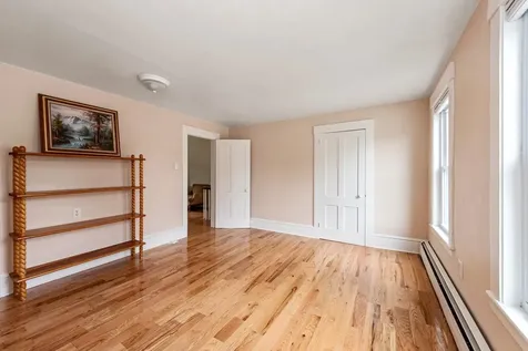 75 Highland Street Plymouth NH 03264