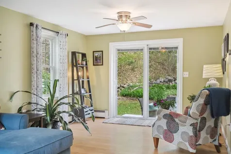 30 Fox Ridge Road Epping NH 03042