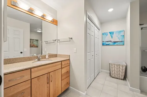 36 Wolff Drive Essex VT 05452