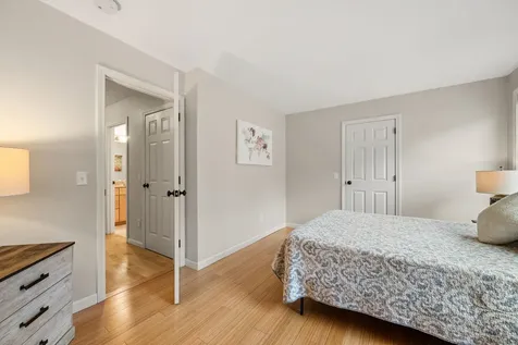 36 Wolff Drive Essex VT 05452