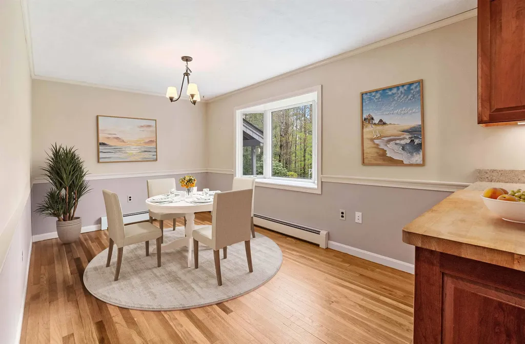 118 Old Coach Road New London NH 03257