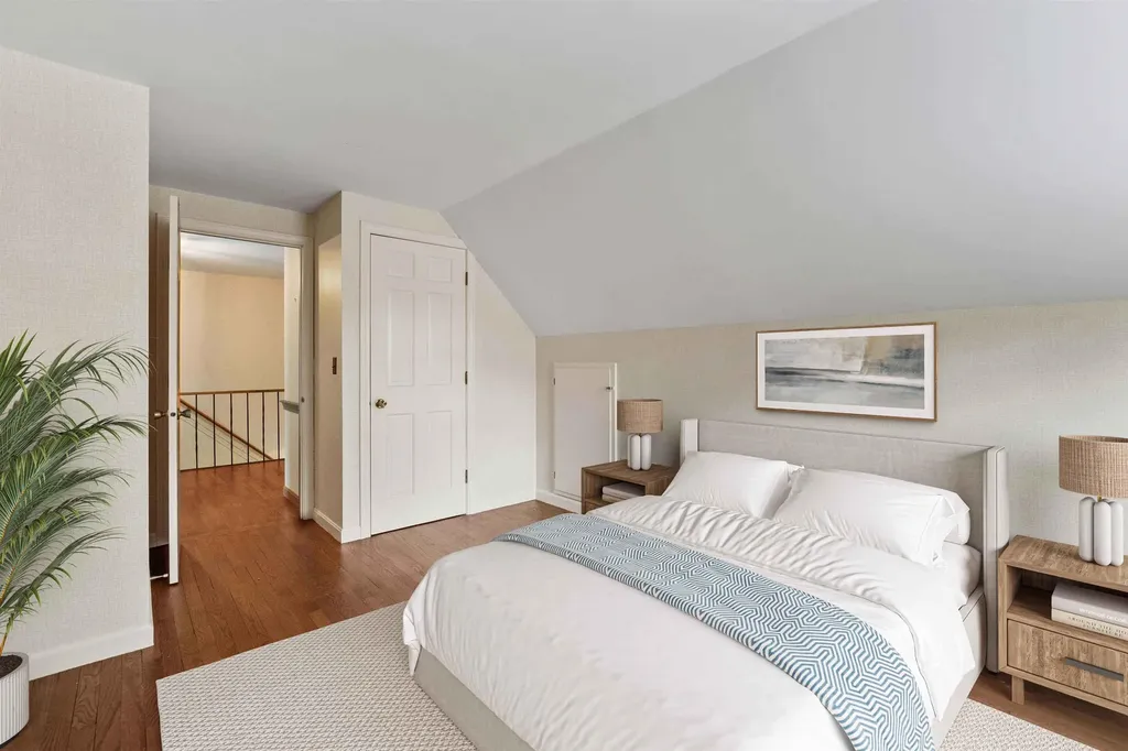 118 Old Coach Road New London NH 03257