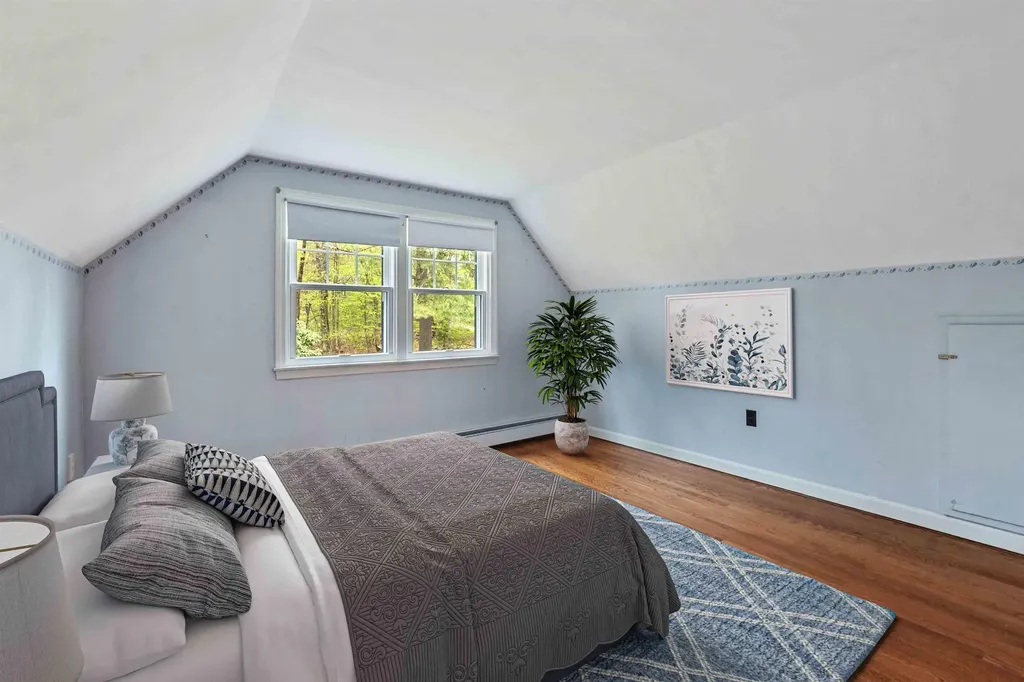 118 Old Coach Road New London NH 03257