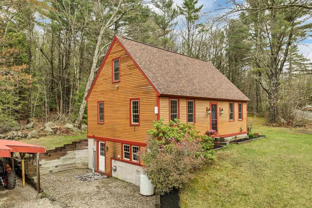 134 North Wolfeboro Road Wolfeboro NH 03894