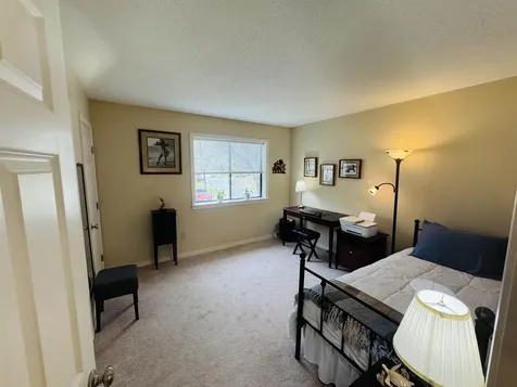 133 Colonial Drive Hartford VT 05001