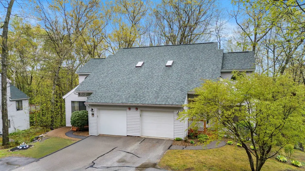 50 Overlook Drive Atkinson NH 03811