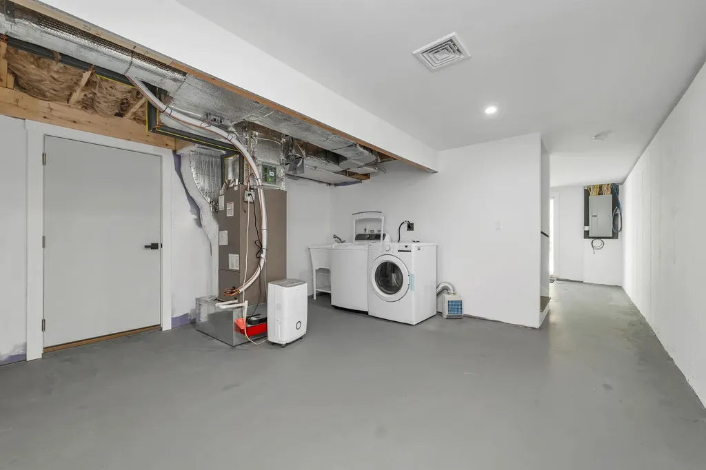 34 Saint Moritz Drive New Durham NH 03855