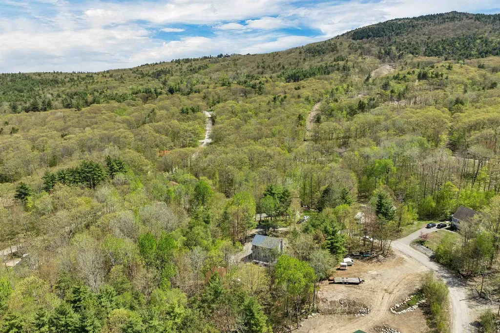 34 Saint Moritz Drive New Durham NH 03855