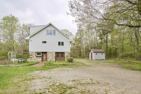 249 Chestnut Hill Road New Boston NH 03070