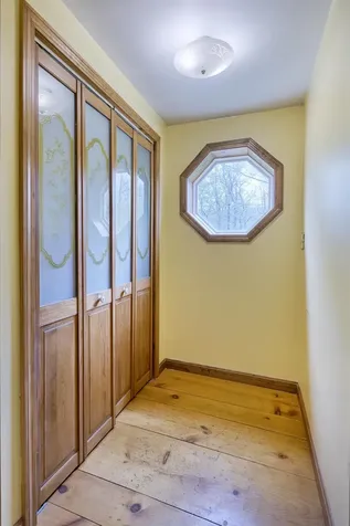 249 Chestnut Hill Road New Boston NH 03070